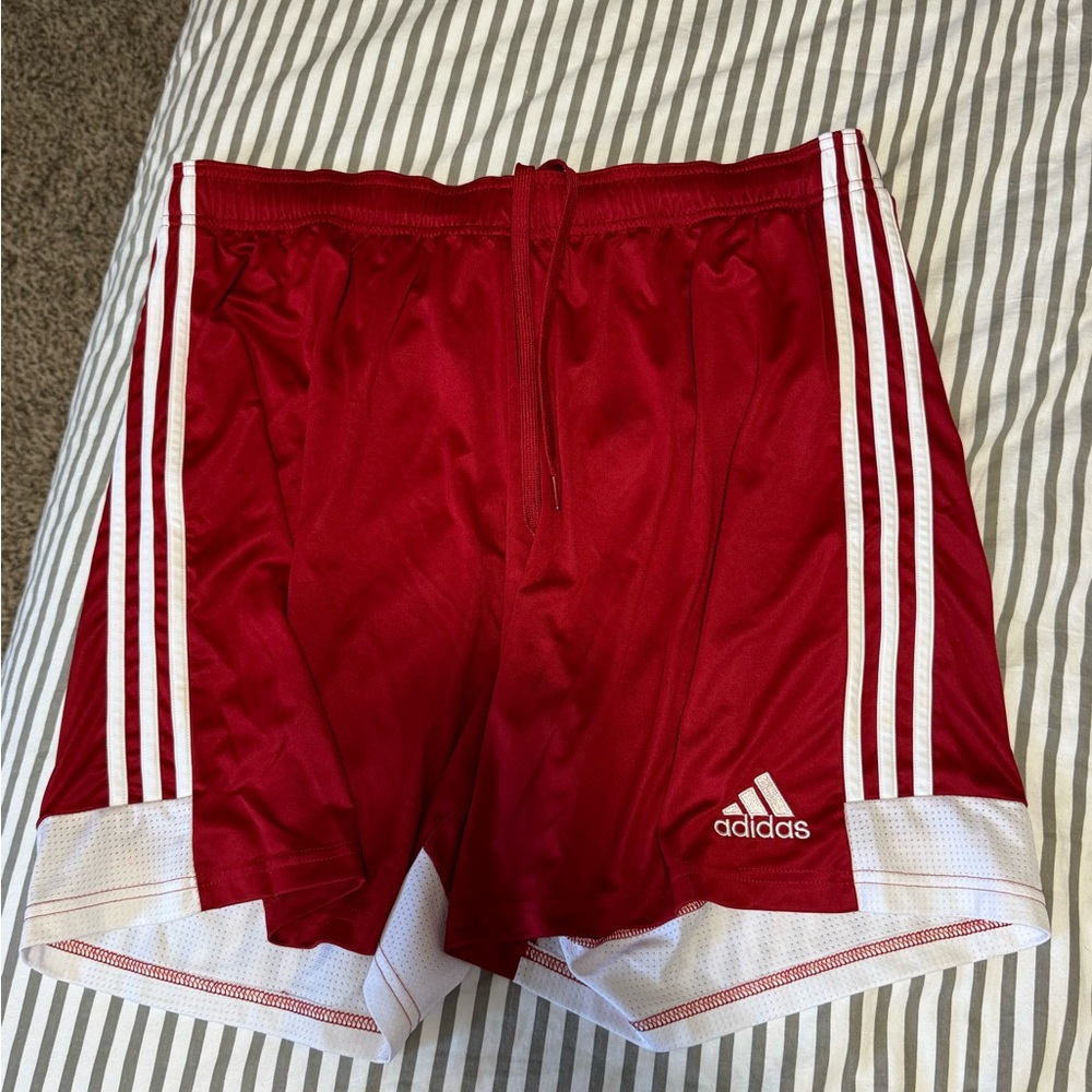 2 pairs men’s Adidas shorts XXL
